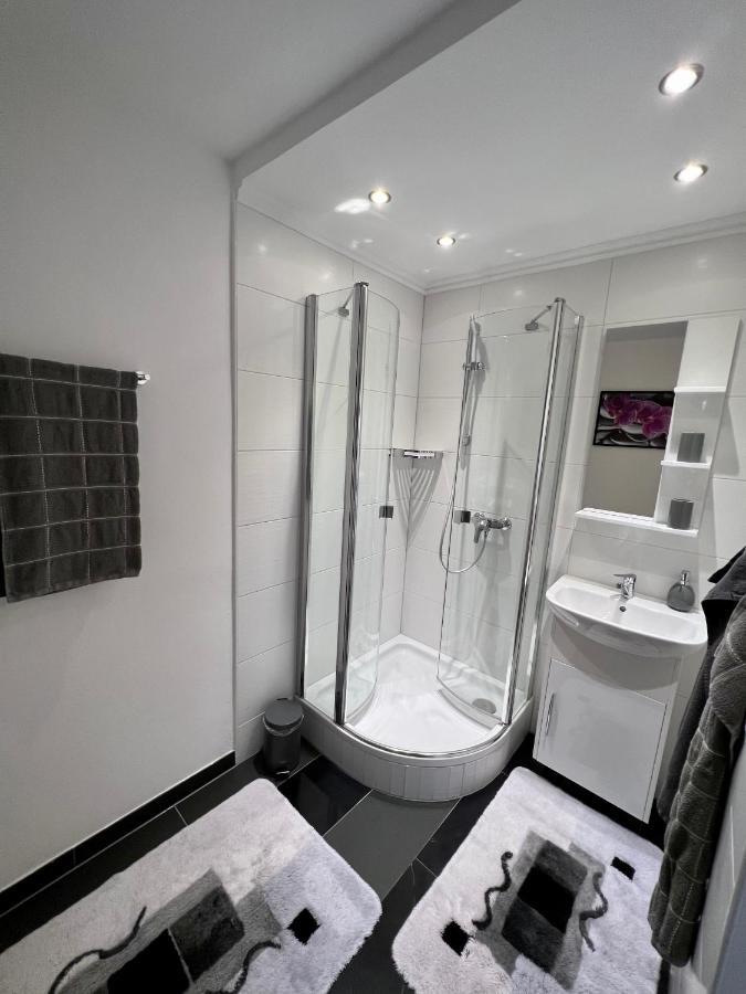 Apartment 1 Gaeste Schoerfling Ngoại thất bức ảnh